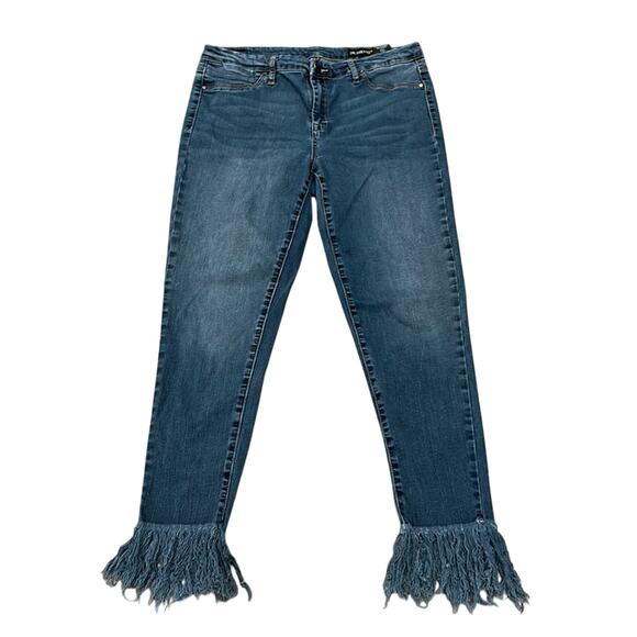 Blank NYC Stretch Demin Fringe Skinny Jeans Size 10/30 - Picture 3 of 9